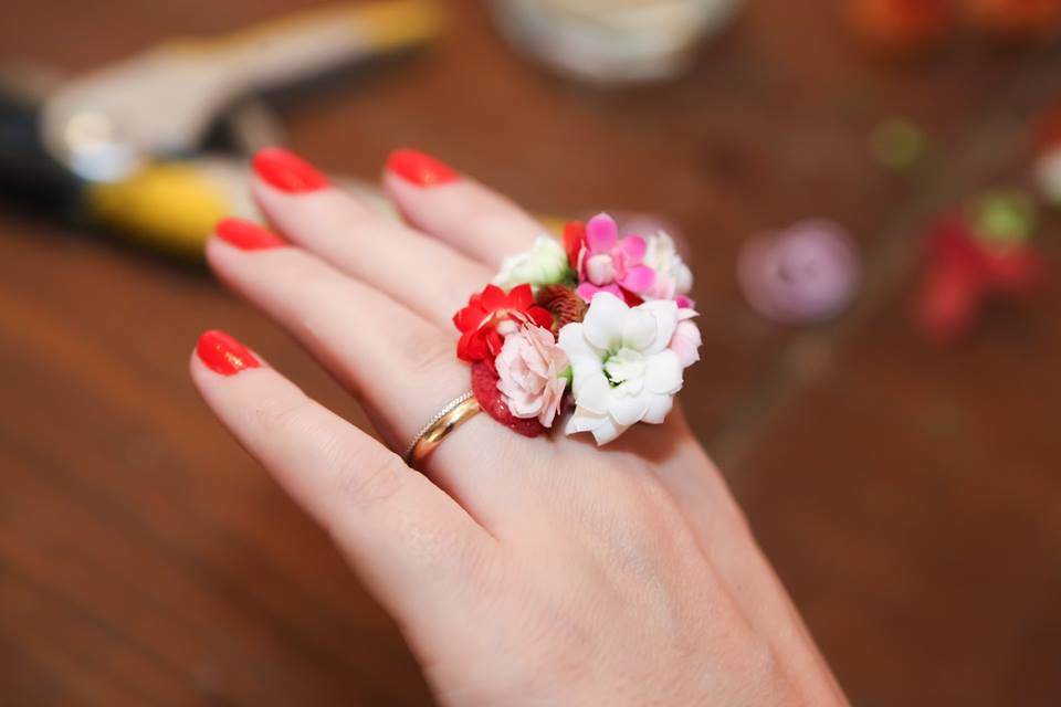 FLOWERING JEWELLERY || Floral Workshop